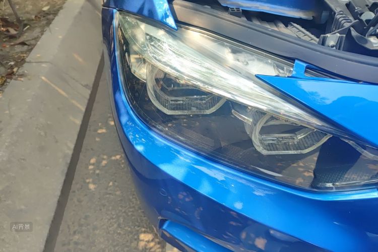 BMW 3 Series 2018 #8 BMW 3 Series 2018 car image #8