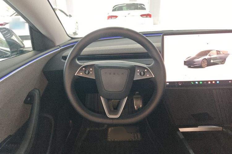 Tesla Model 3 2025 #11 Tesla Model 3 2025 car image #11