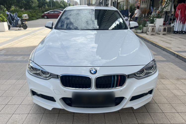 BMW 3 Series 2017 #7 BMW 3 Series 2017 car image #7
