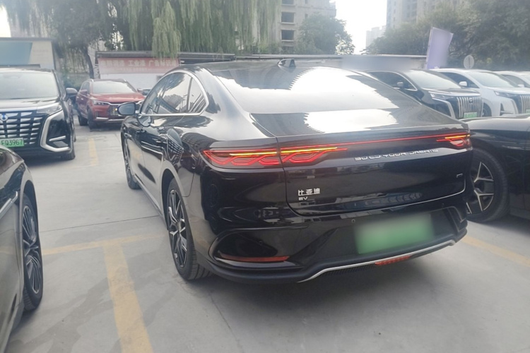 BYD Han 2025 #5 BYD Han 2025 car image #5