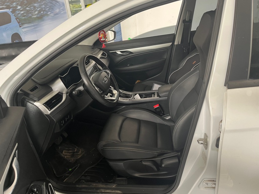 GEELY Emgrand 2020 car image #3