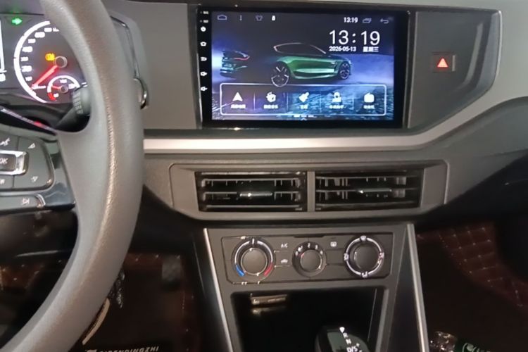 Volkswagen Polo 2019 #13 Volkswagen Polo 2019 car image #13
