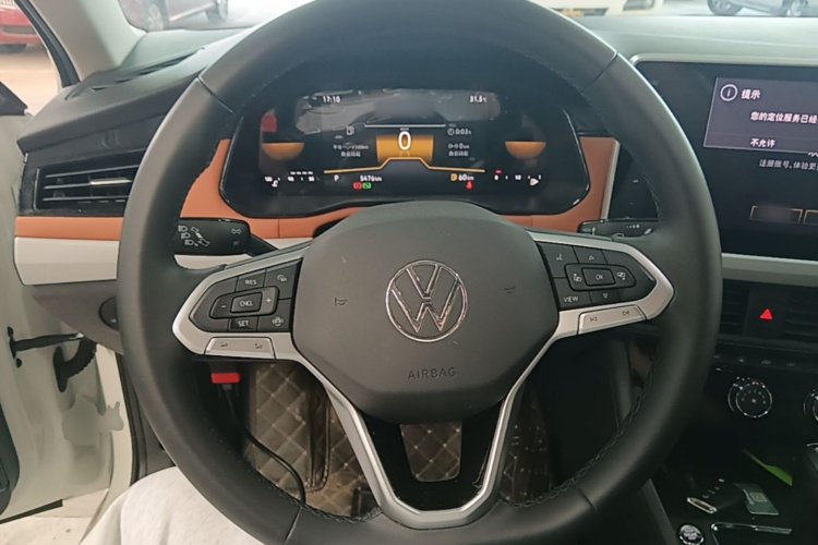 Volkswagen Bora 2026 car image #11