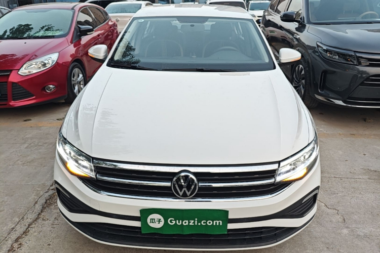 Volkswagen Bora 2024 immagine di auto #3