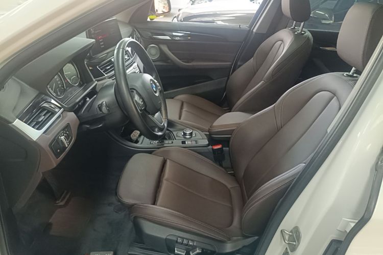 BMW X1 2022 car image #15