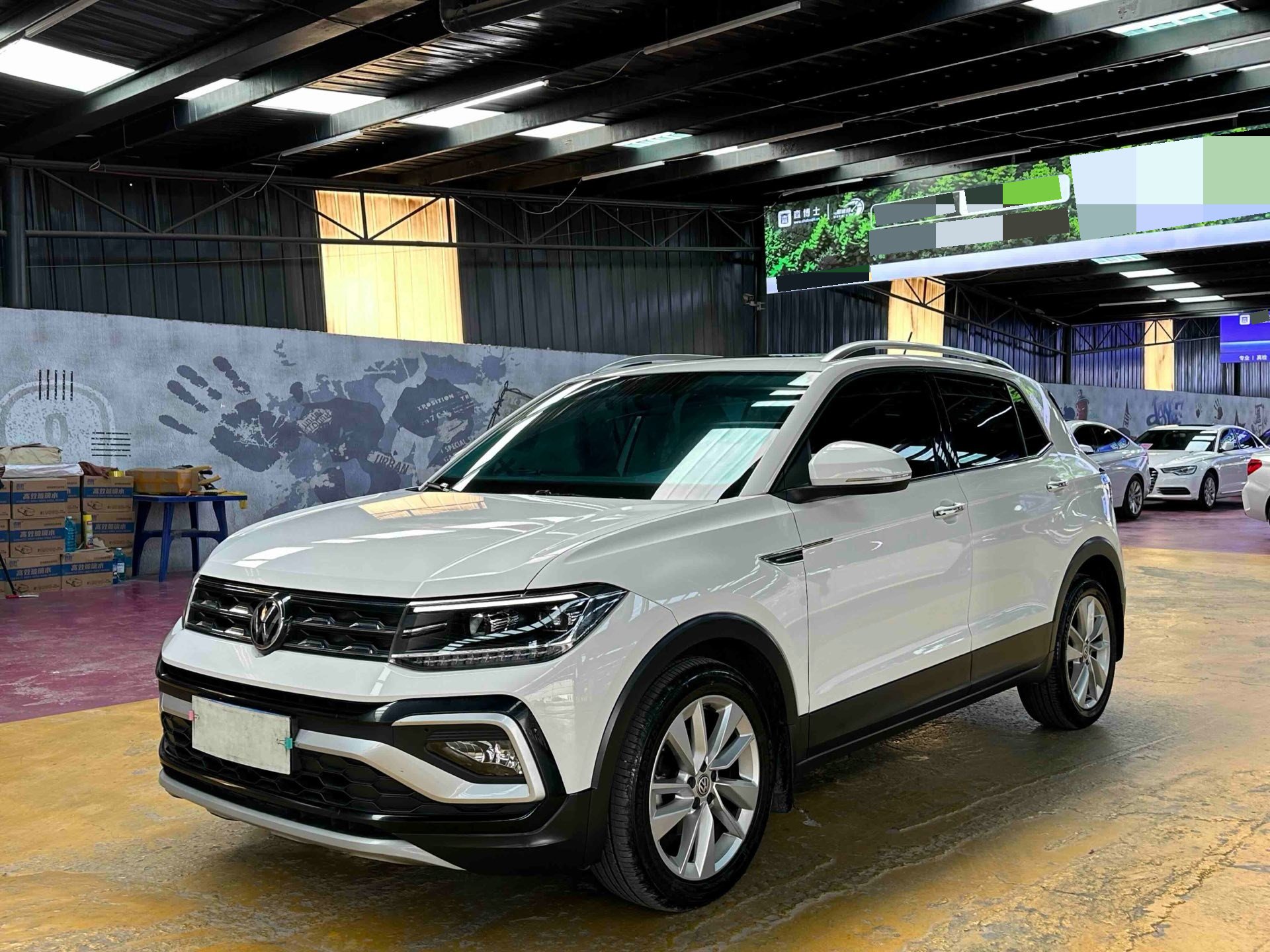 Volkswagen T-Cross 2020 Volkswagen T-Cross 2020 car image
