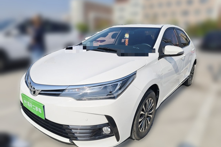 Toyota Corolla 2018 #2 Toyota Corolla 2018 car image #2