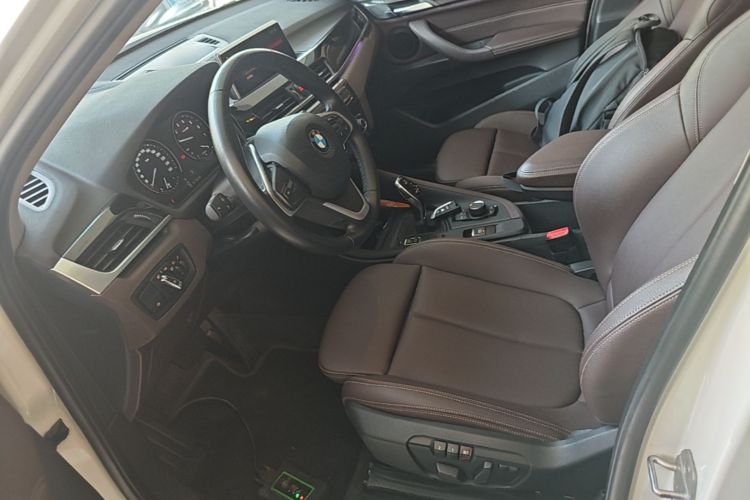 BMW X1 2020 imagen de coche #20