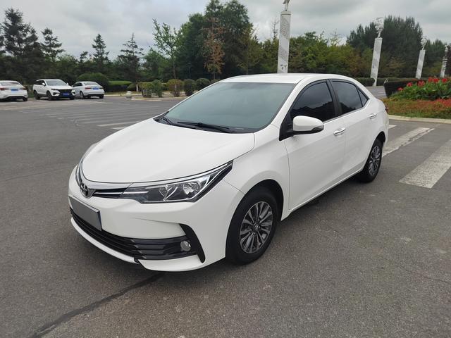 Toyota Corolla 2018 car image #18