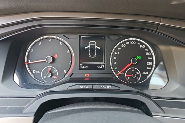 Volkswagen Polo 2020 car image #16