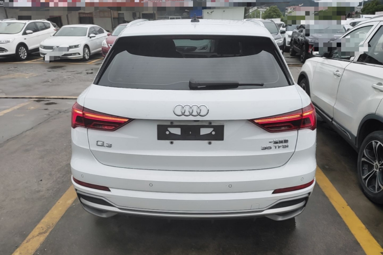 Audi Q3 2022 #6 Audi Q3 2022 car image #6