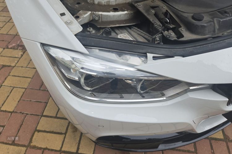 BMW 3 Series 2018 #8 BMW 3 Series 2018 car image #8