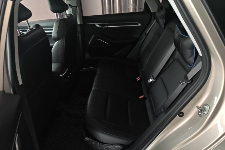 GEELY Emgrand 2022 #13 GEELY Emgrand 2022 car image #13