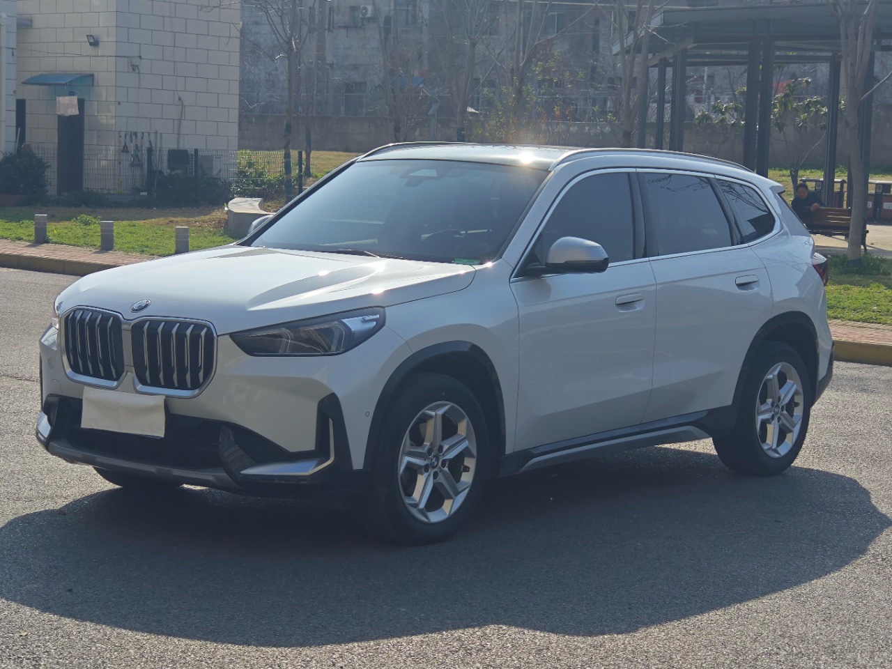 BMW X1 2023 car image 