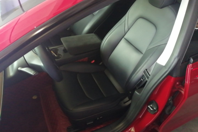 Tesla Model 3 2022 car image #15