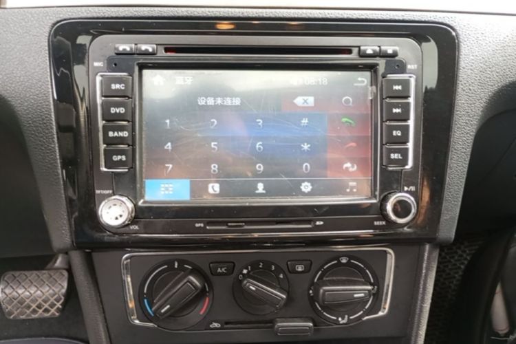 Volkswagen Santana 2014 #13 Volkswagen Santana 2014 car image #13