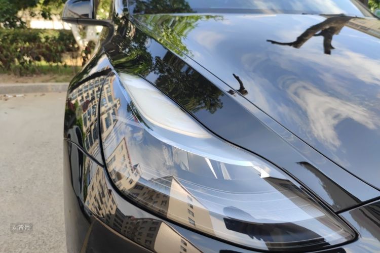 Tesla Model Y 2023 #8 Tesla Model Y 2023 car image #8