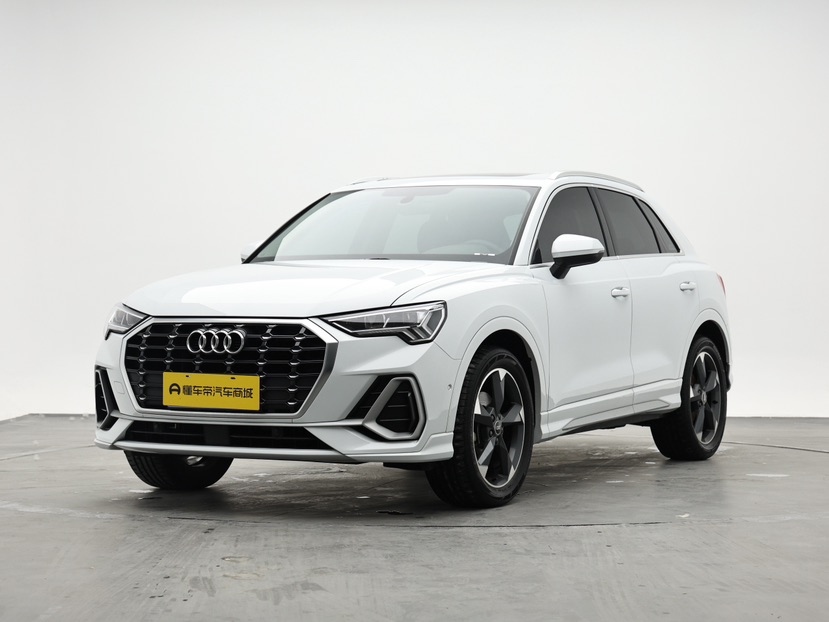 Audi Q3 2022 car image 