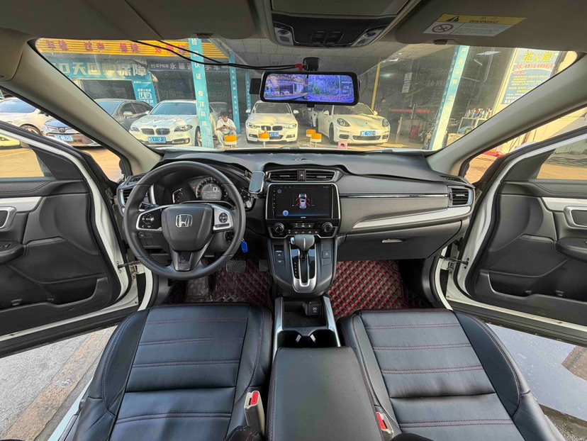 Honda CR-V 2018 #4 Honda CR-V 2018 immagine di auto #4
