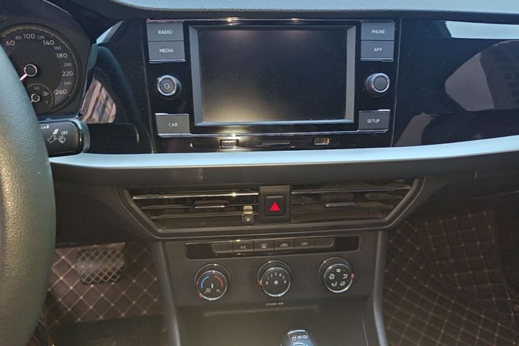 Volkswagen Lavida 2019 #13 Volkswagen Lavida 2019 car image #13