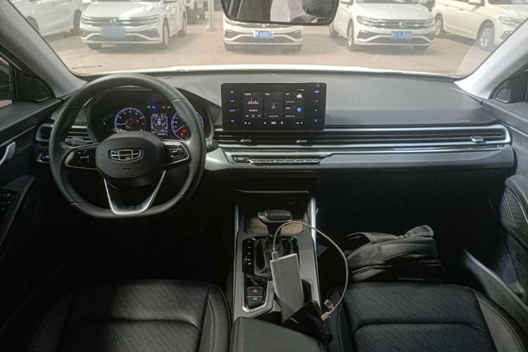 GEELY Emgrand 2023 immagine di auto #10