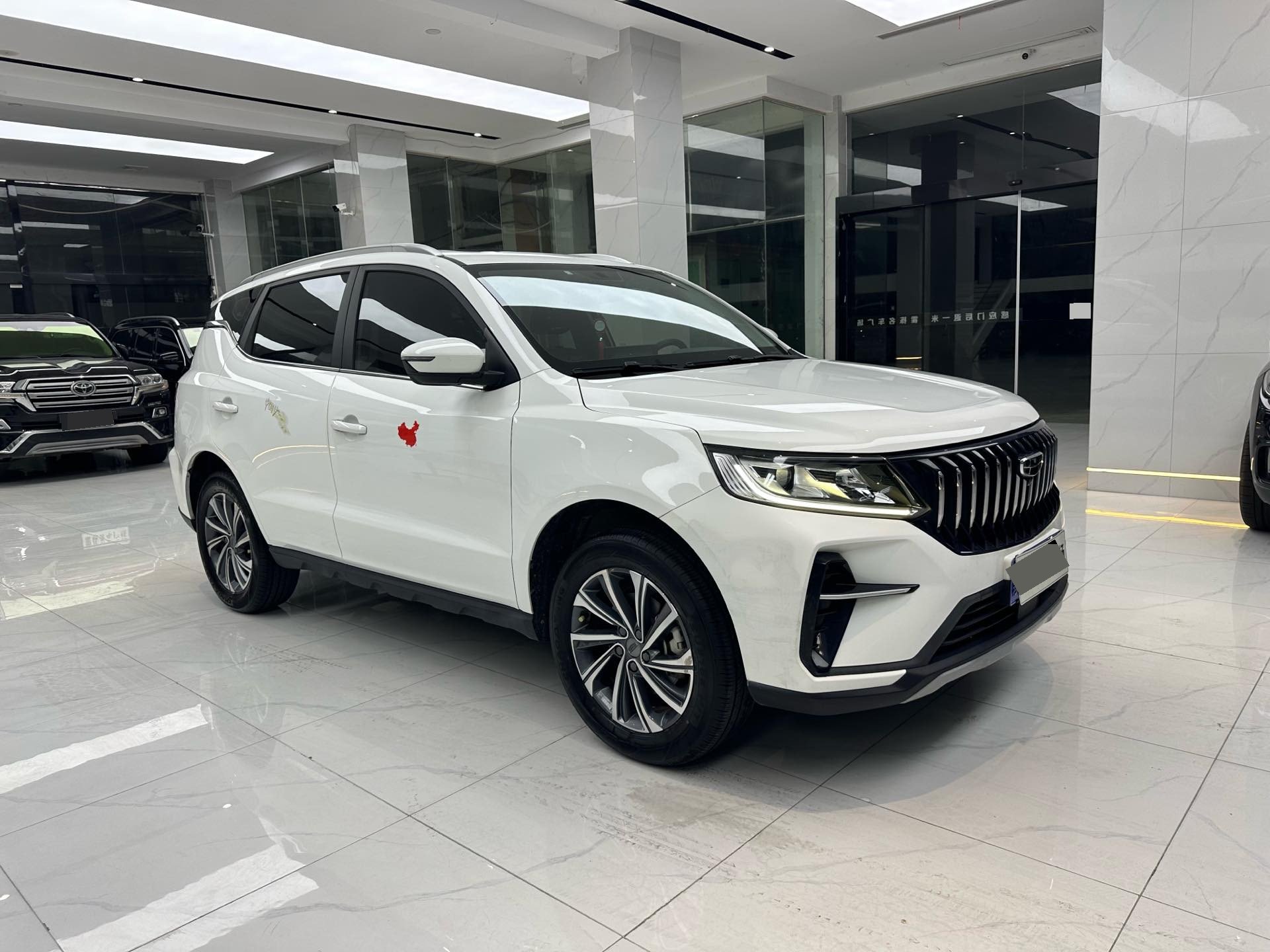 GEELY Vision X6 2022 car image #3