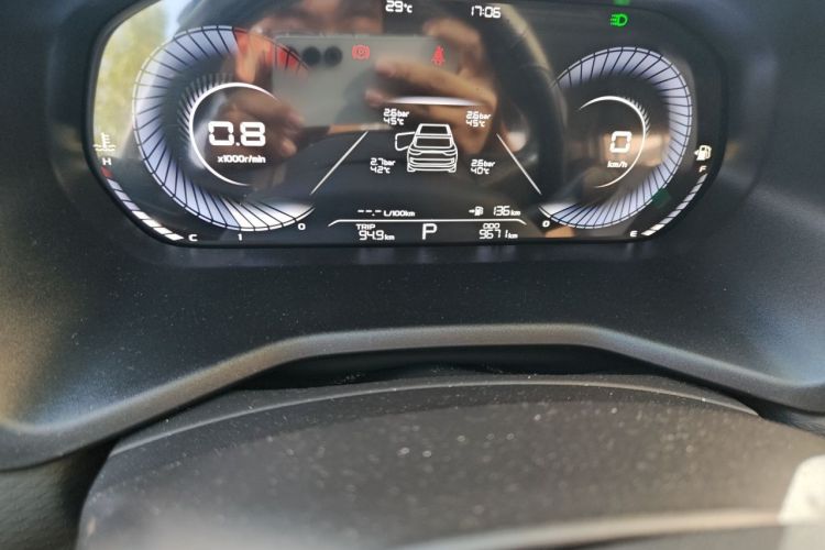 GEELY Emgrand 2024 immagine di auto #10