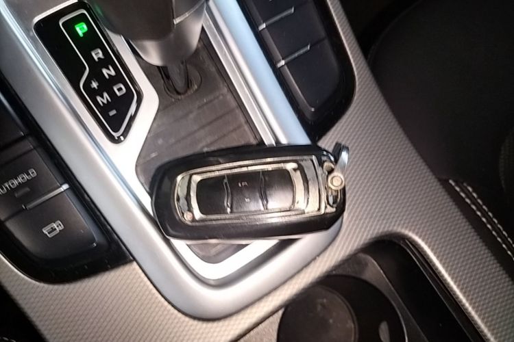 GEELY Emgrand GS 2018 car image #9