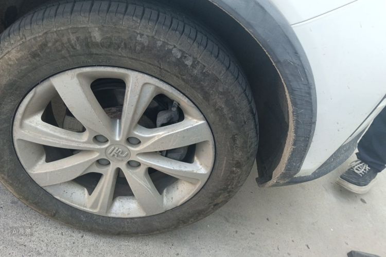 BYD Yuan 2018 #9 BYD Yuan 2018 car image #9