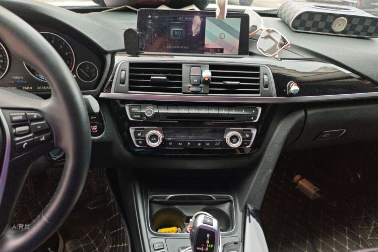 BMW 3 Series 2019 #15 BMW 3 Series 2019 immagine di auto #15