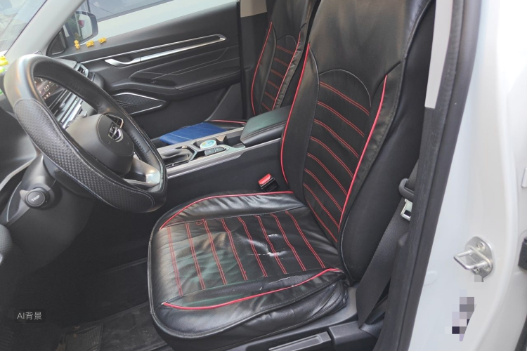 GEELY Emgrand 2021 car image #17
