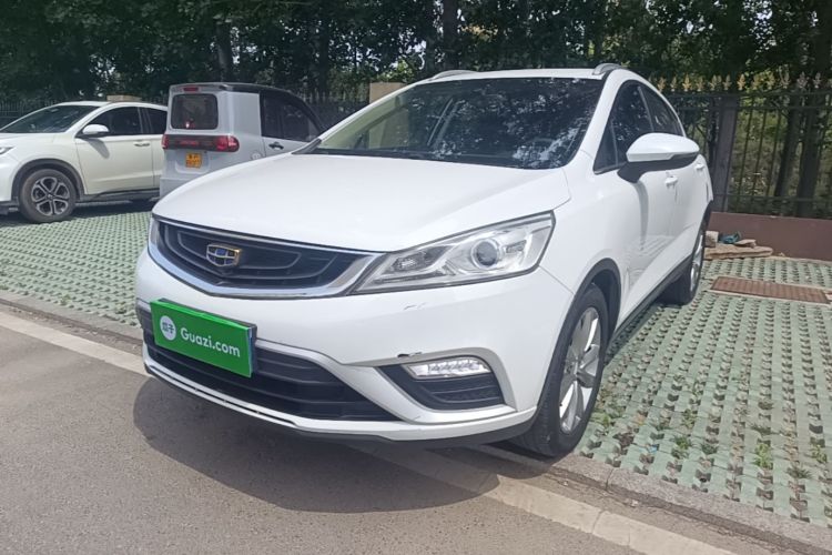 GEELY Emgrand GS 2016 car image #2