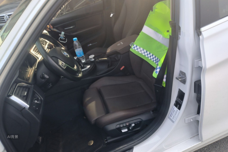 BMW 3 Series 2019 صورة سيارة #17