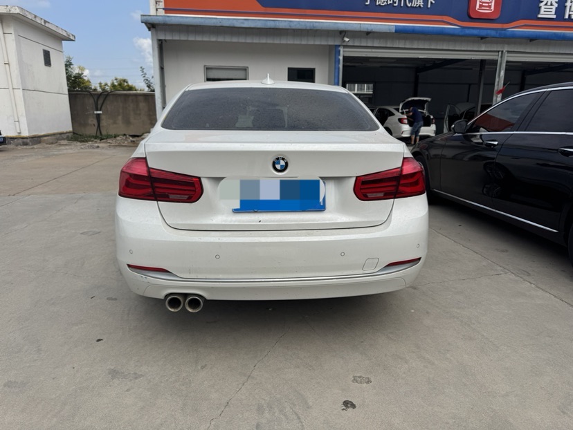 BMW 3 Series 2018 #6 BMW 3 Series 2018 car image #6