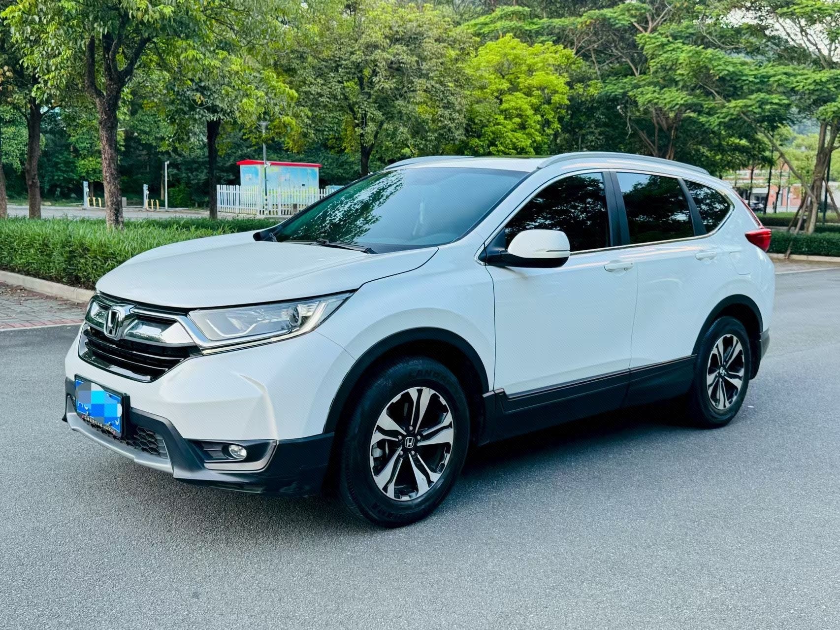 Honda CR-V 2017 Honda CR-V 2017 car image
