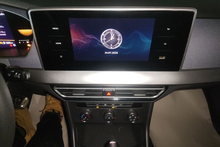 Volkswagen Lavida 2024 car image #17