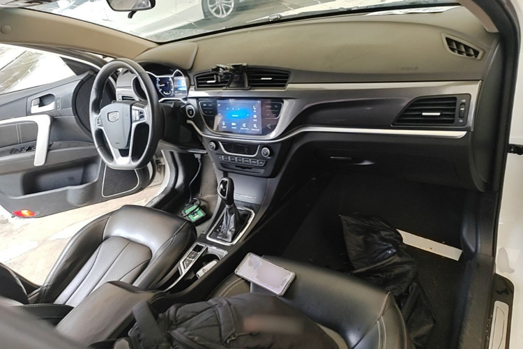GEELY Emgrand 2017 #10 GEELY Emgrand 2017 car image #10