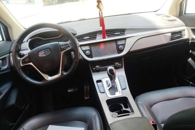 GEELY Emgrand GS 2017 car image #10