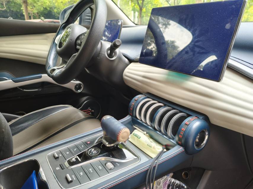 BYD Yuan Plus 2023 immagine di auto #5
