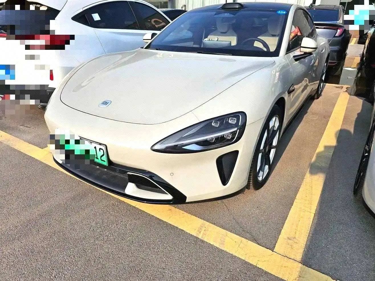 MI SU7 2025 MI SU7 2025 car image