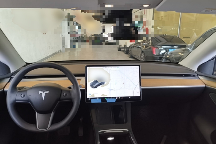 Tesla Model Y 2021 #10 Tesla Model Y 2021 car image #10