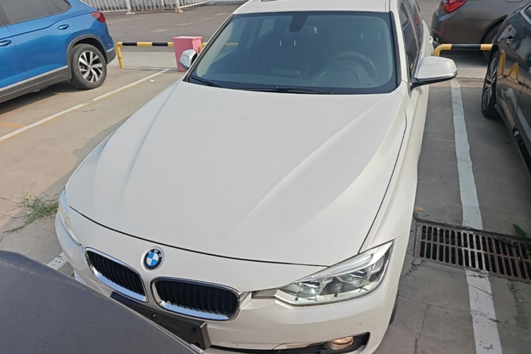 BMW 3 Series 2017 car image #3