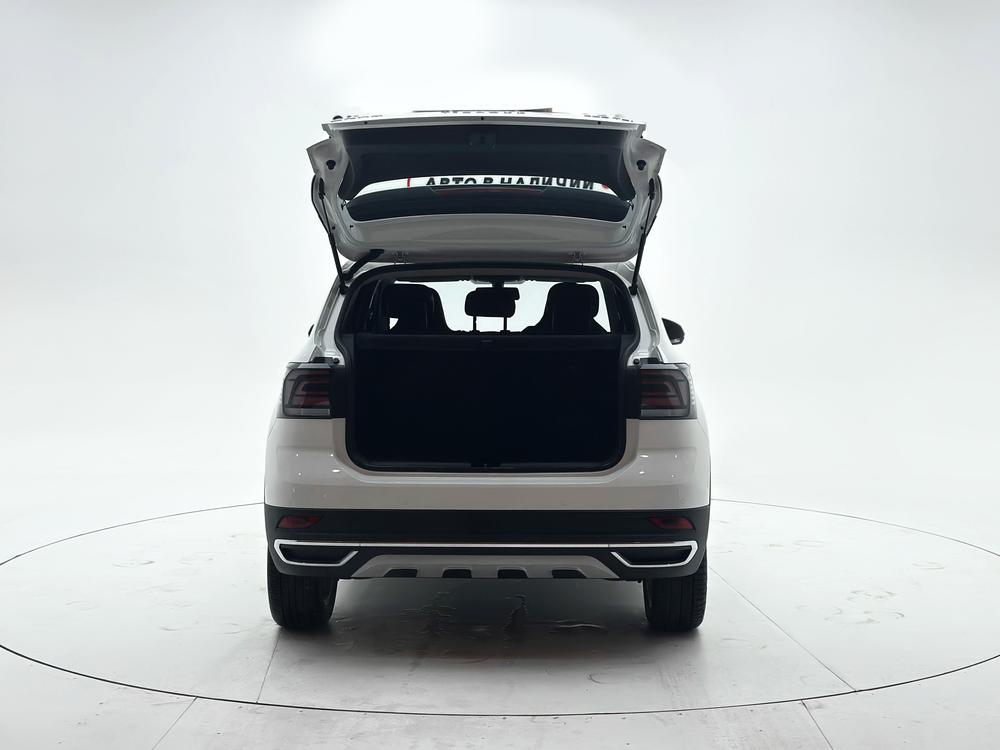 Volkswagen T-Cross 2023 immagine di auto #10