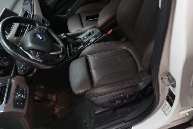 BMW X1 2018 #15 BMW X1 2018 car image #15