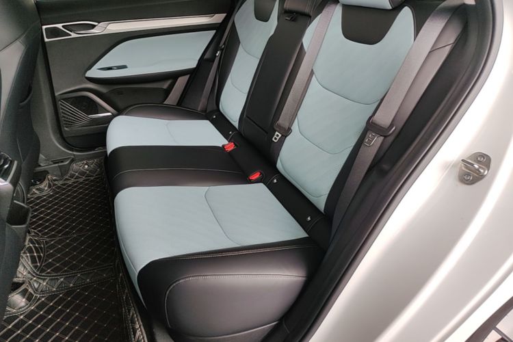 GEELY Emgrand L 2021 #17 GEELY Emgrand L 2021 image de voiture #17
