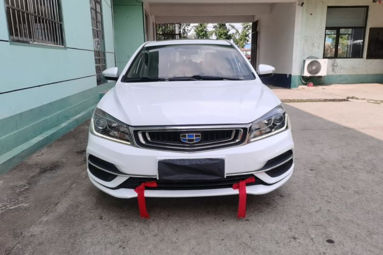 GEELY Emgrand 2018 car image #3