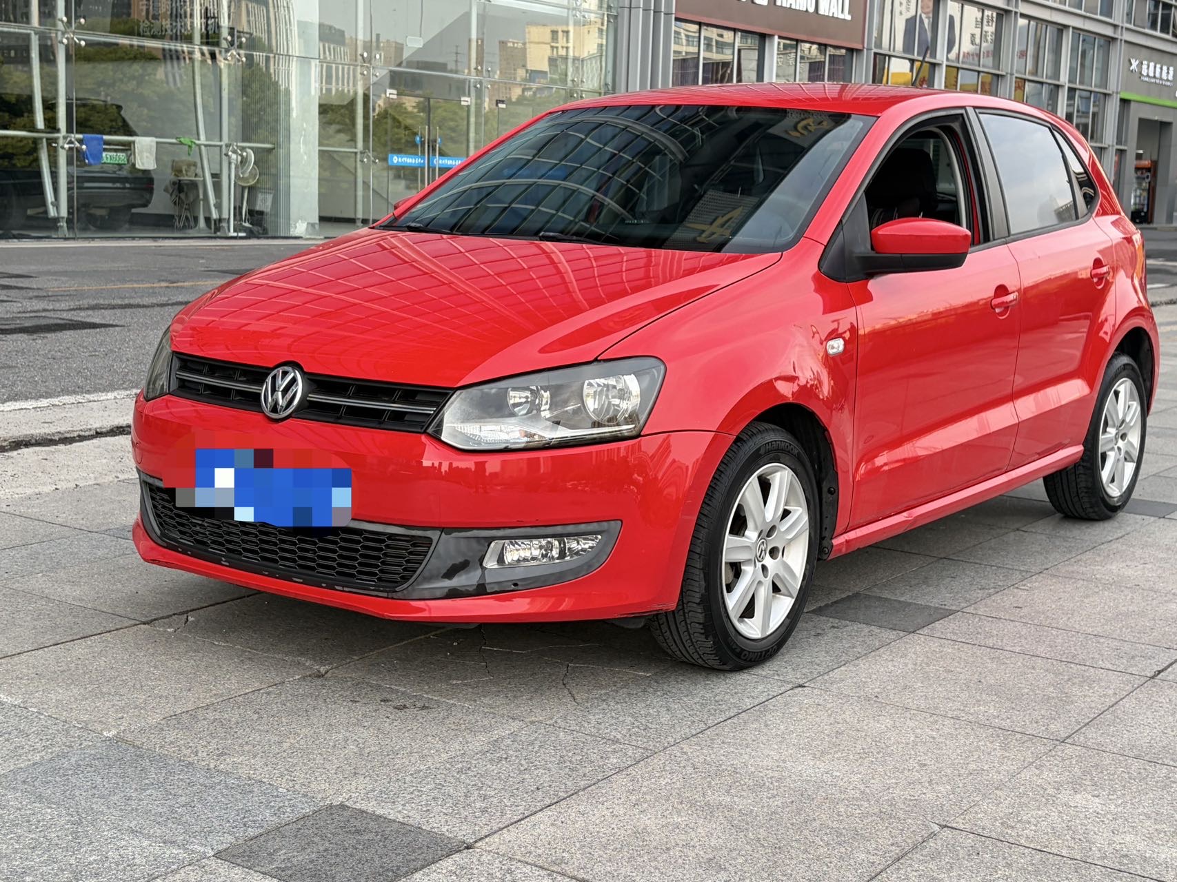 Volkswagen Polo 2013 car image 