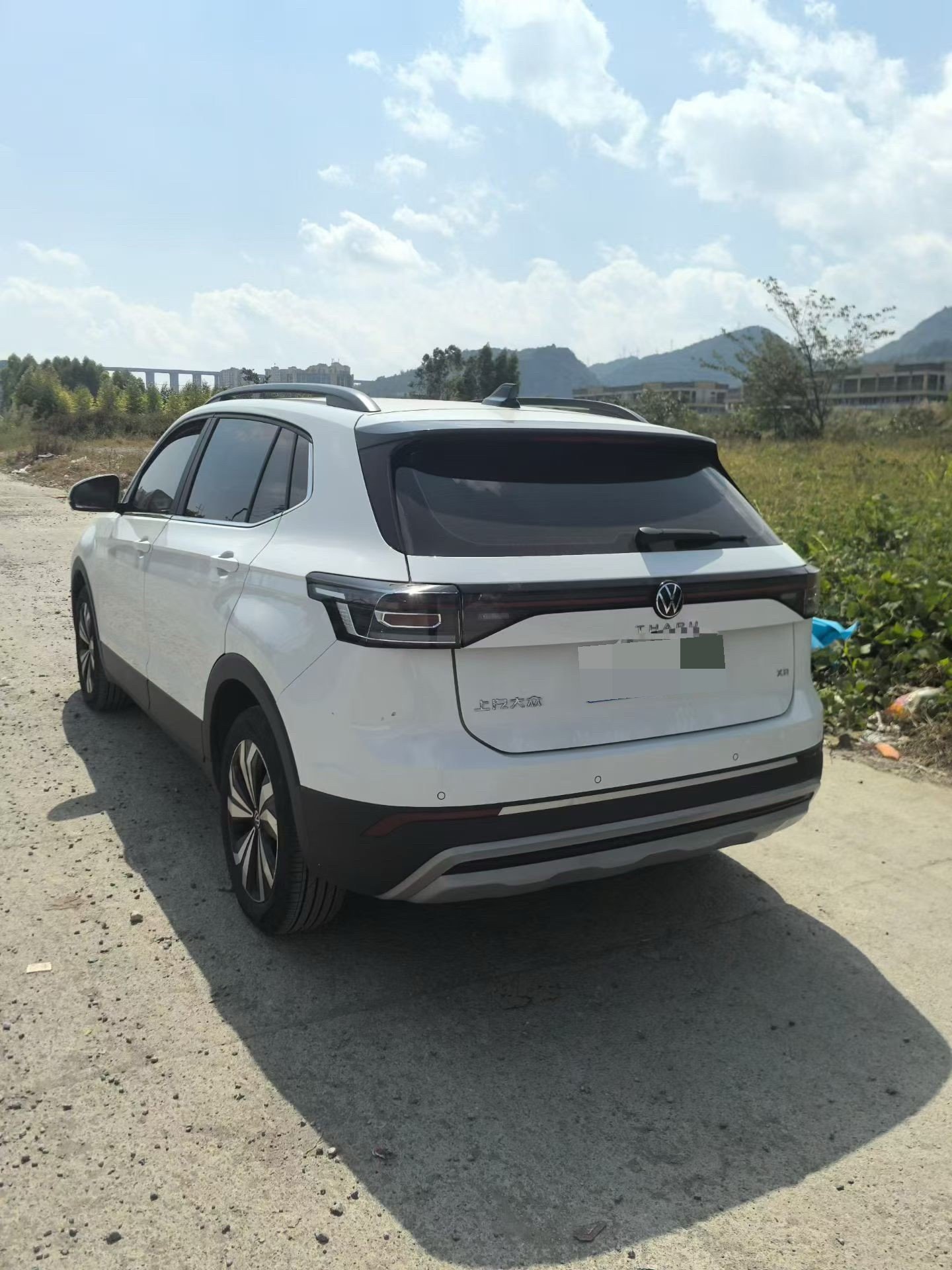 Volkswagen Tharu 2026 immagine di auto #7