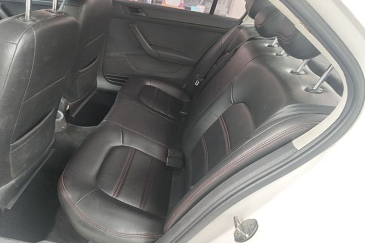 Volkswagen Santana 2016 #17 Volkswagen Santana 2016 car image #17