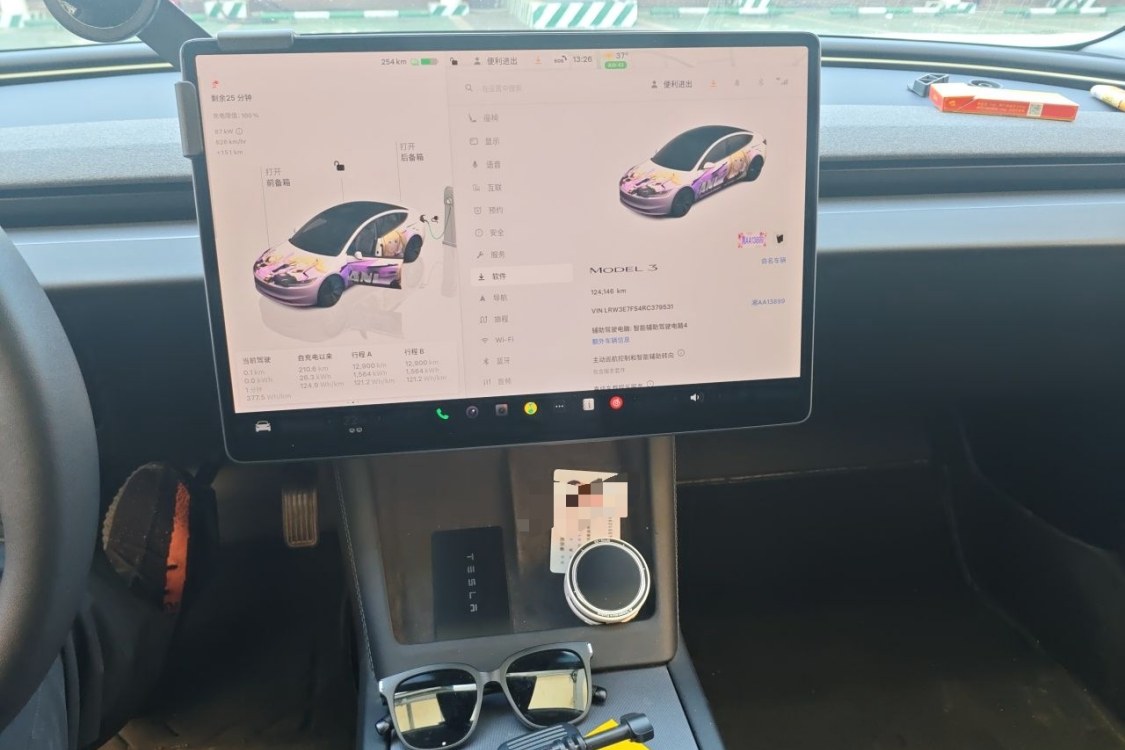 Tesla Model 3 2024 #28 Tesla Model 3 2024 car image #28